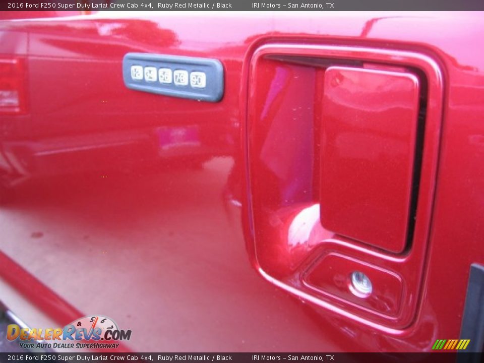 2016 Ford F250 Super Duty Lariat Crew Cab 4x4 Ruby Red Metallic / Black Photo #9