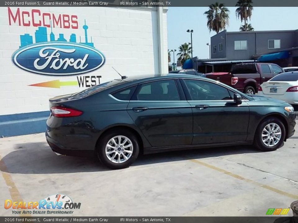 2016 Ford Fusion S Guard Metallic / Medium Earth Gray Photo #4