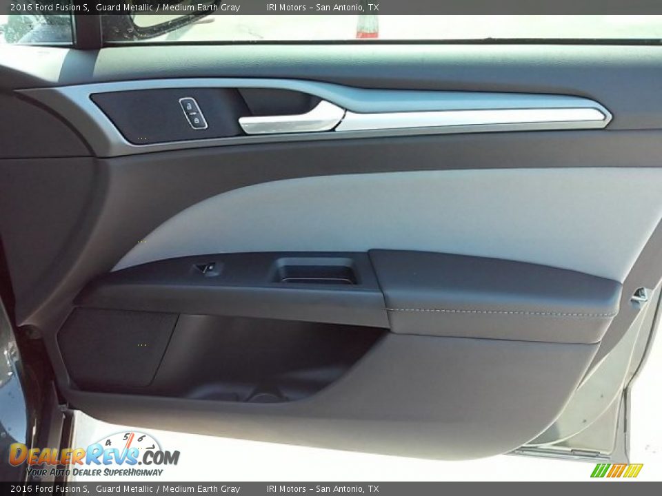 2016 Ford Fusion S Guard Metallic / Medium Earth Gray Photo #10