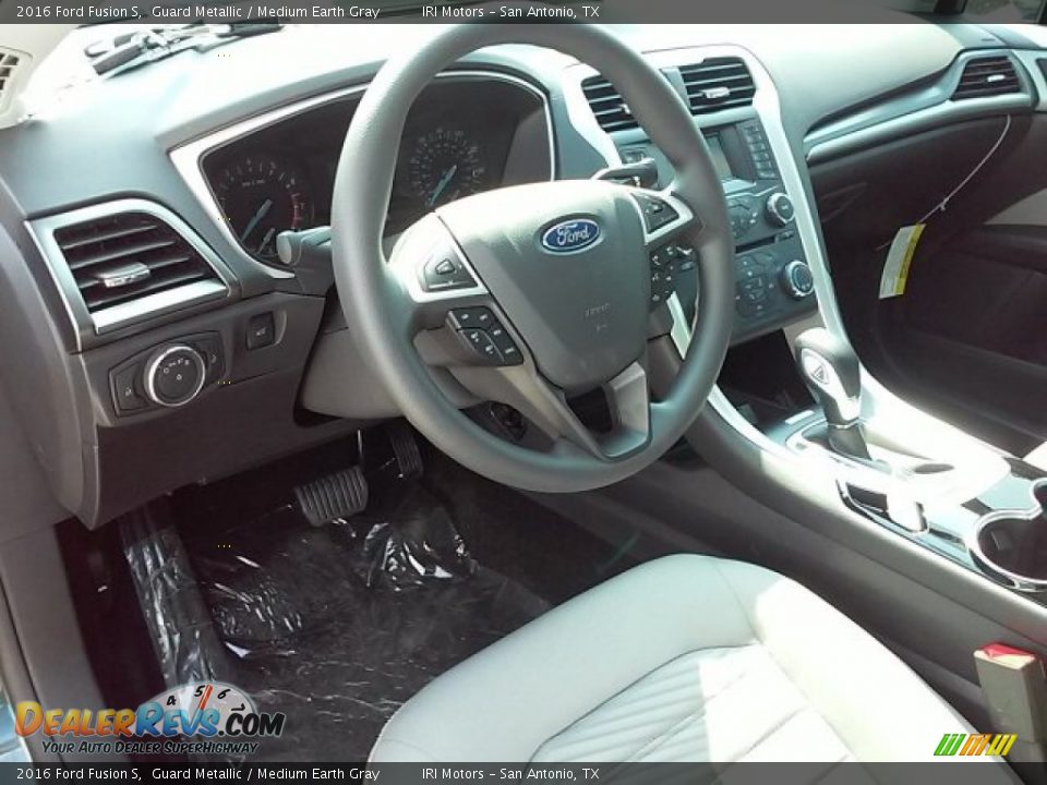 2016 Ford Fusion S Guard Metallic / Medium Earth Gray Photo #18