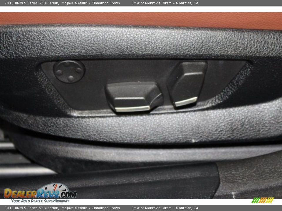 2013 BMW 5 Series 528i Sedan Mojave Metallic / Cinnamon Brown Photo #15