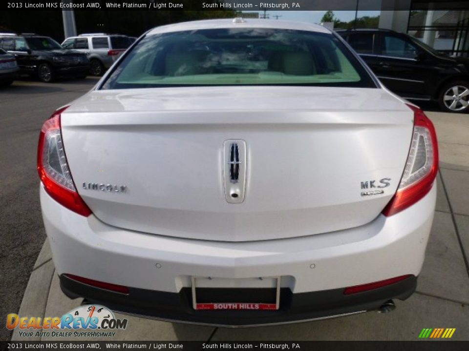 2013 Lincoln MKS EcoBoost AWD White Platinum / Light Dune Photo #4