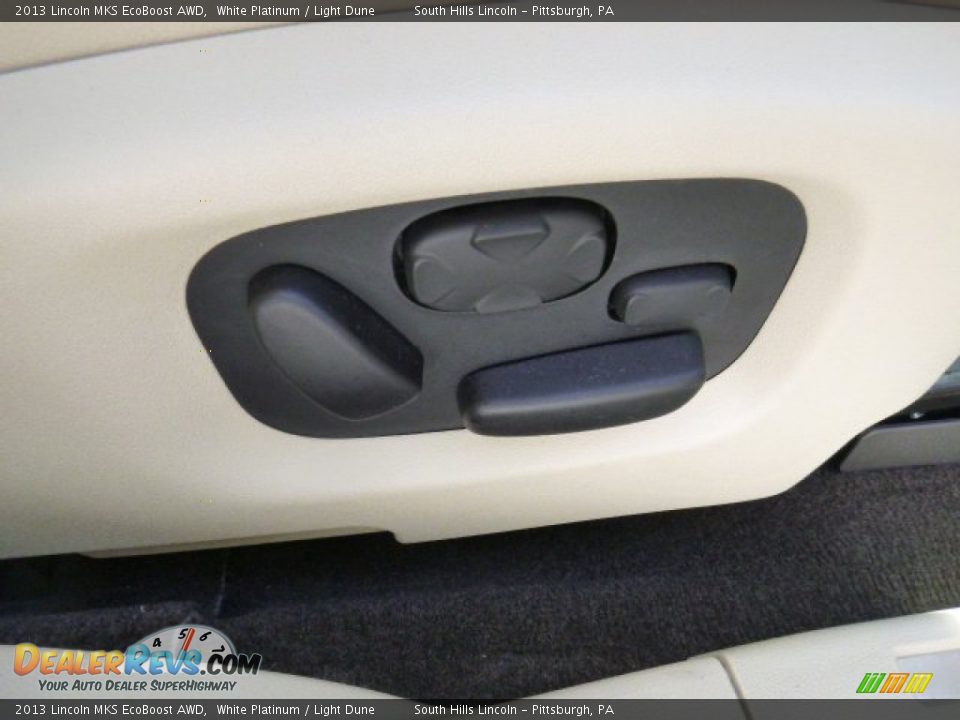 2013 Lincoln MKS EcoBoost AWD White Platinum / Light Dune Photo #13
