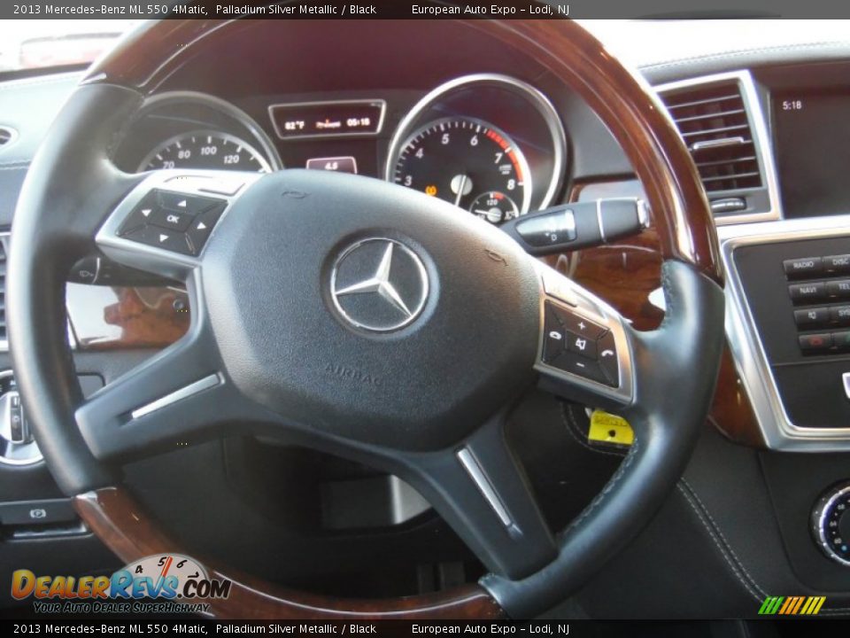 2013 Mercedes-Benz ML 550 4Matic Steering Wheel Photo #18