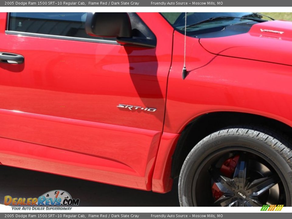 2005 Dodge Ram 1500 SRT-10 Regular Cab Flame Red / Dark Slate Gray Photo #31