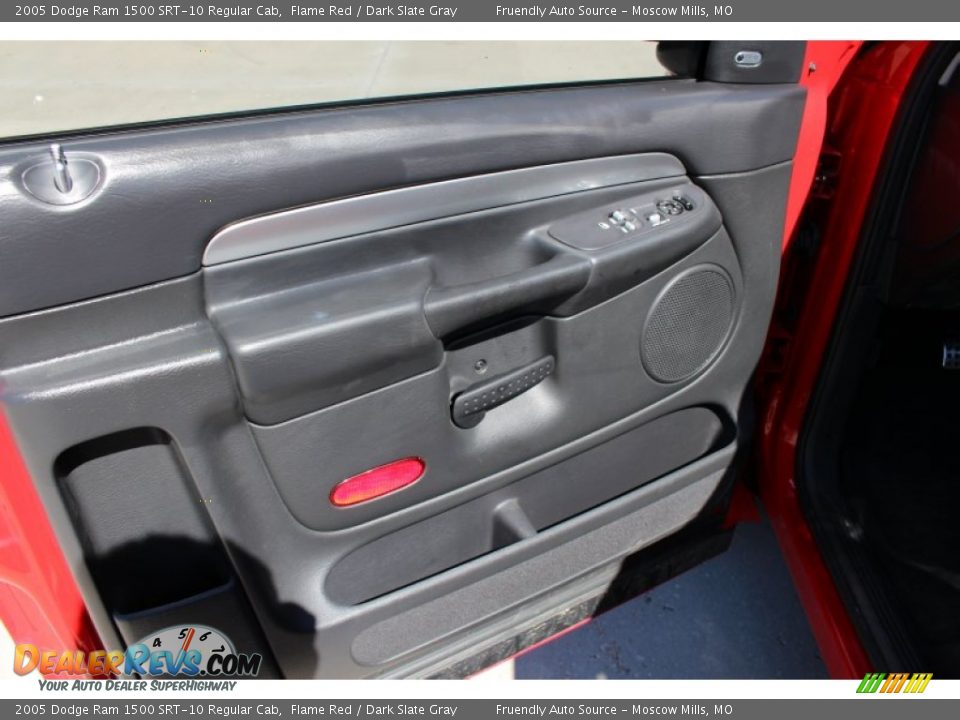 2005 Dodge Ram 1500 SRT-10 Regular Cab Flame Red / Dark Slate Gray Photo #32