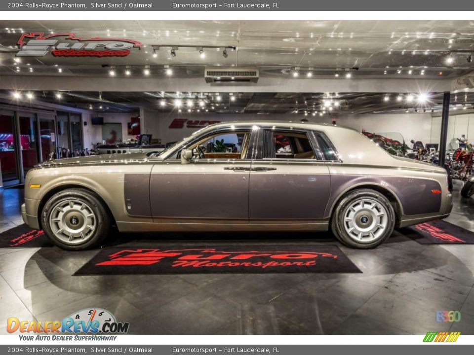 2004 Rolls-Royce Phantom Silver Sand / Oatmeal Photo #2