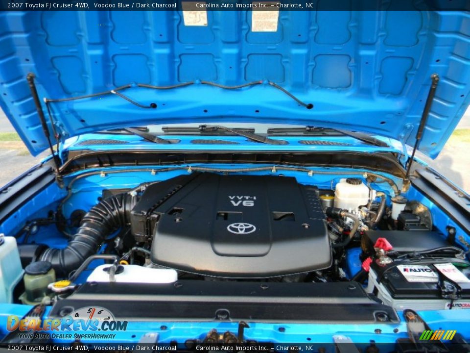 2007 Toyota FJ Cruiser 4WD Voodoo Blue / Dark Charcoal Photo #24