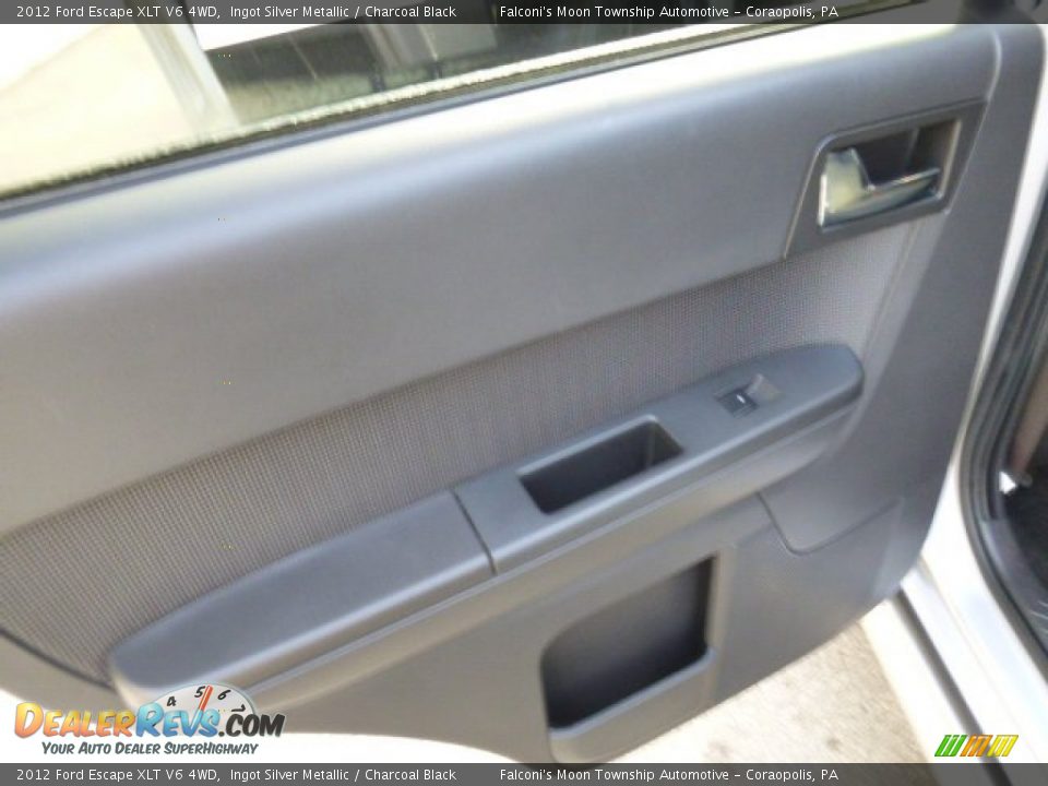 2012 Ford Escape XLT V6 4WD Ingot Silver Metallic / Charcoal Black Photo #18