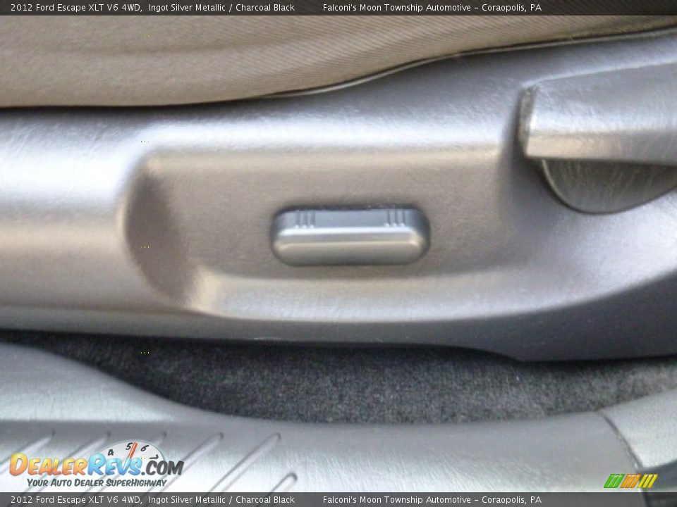 2012 Ford Escape XLT V6 4WD Ingot Silver Metallic / Charcoal Black Photo #21