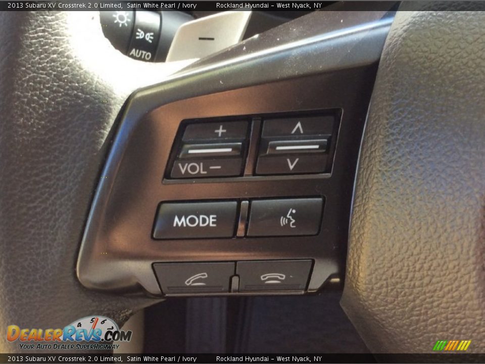 2013 Subaru XV Crosstrek 2.0 Limited Satin White Pearl / Ivory Photo #17