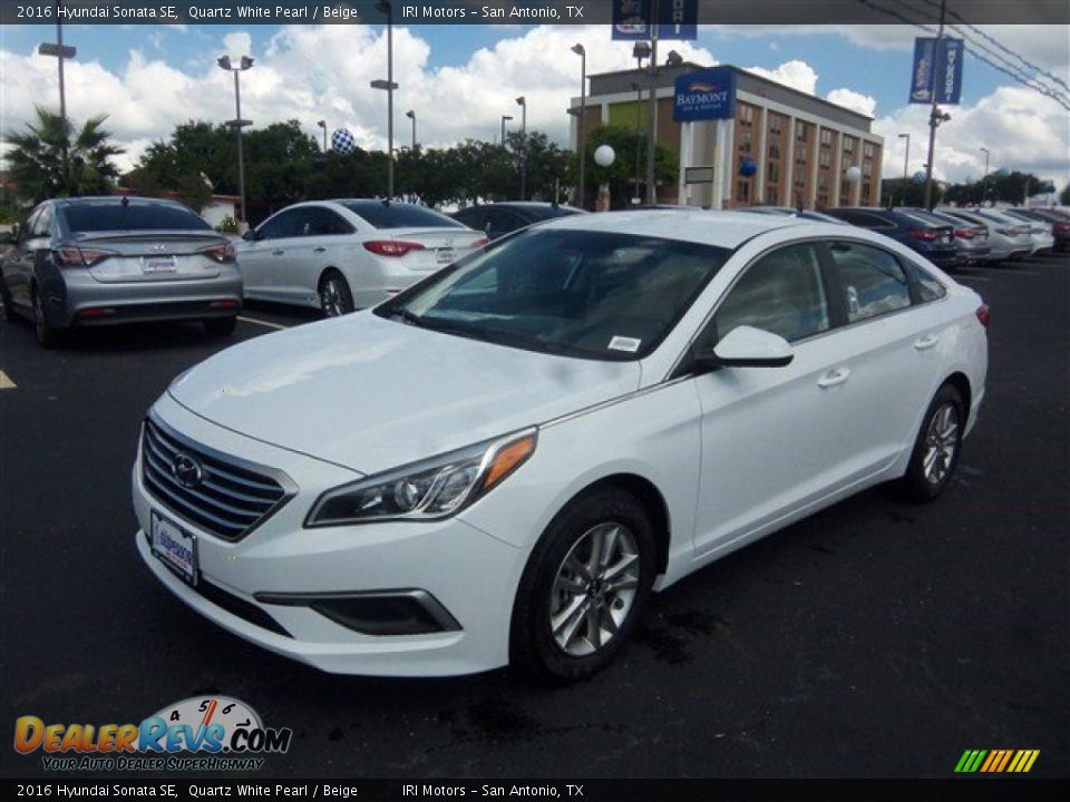 2016 Hyundai Sonata SE Quartz White Pearl / Beige Photo #6