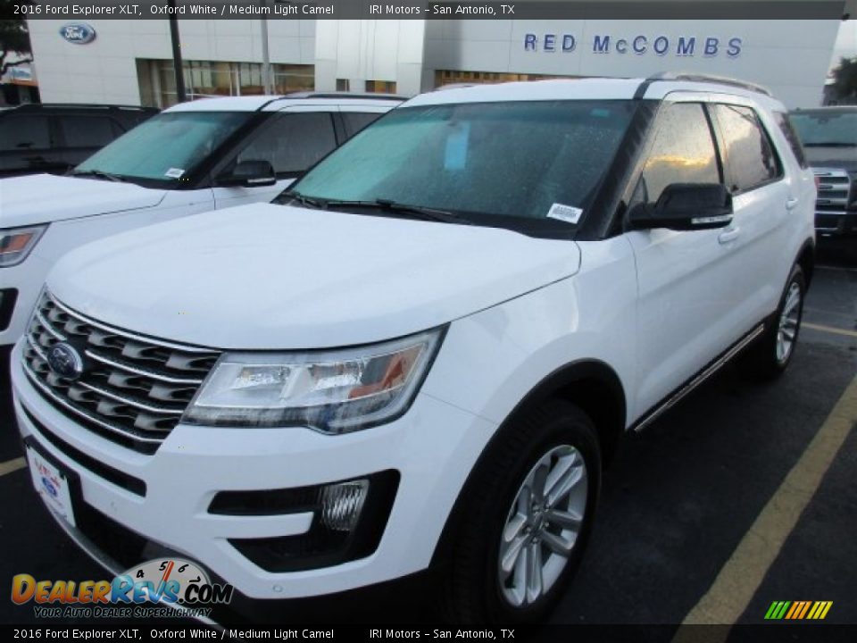 2016 Ford Explorer XLT Oxford White / Medium Light Camel Photo #2