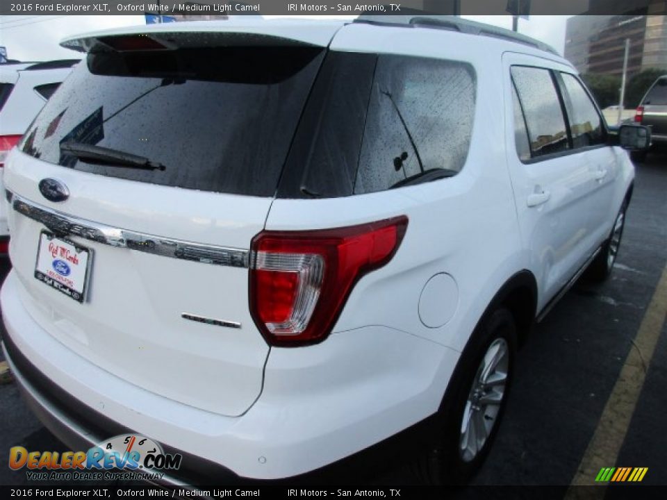 2016 Ford Explorer XLT Oxford White / Medium Light Camel Photo #6