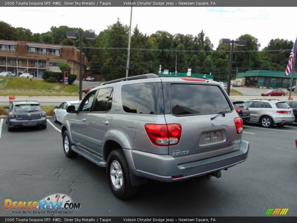 2006 Toyota Sequoia SR5 4WD Silver Sky Metallic / Taupe Photo #5