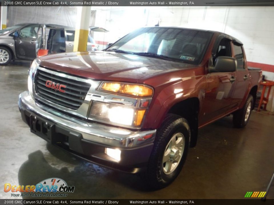 Front 3/4 View of 2008 GMC Canyon SLE Crew Cab 4x4 Photo #7