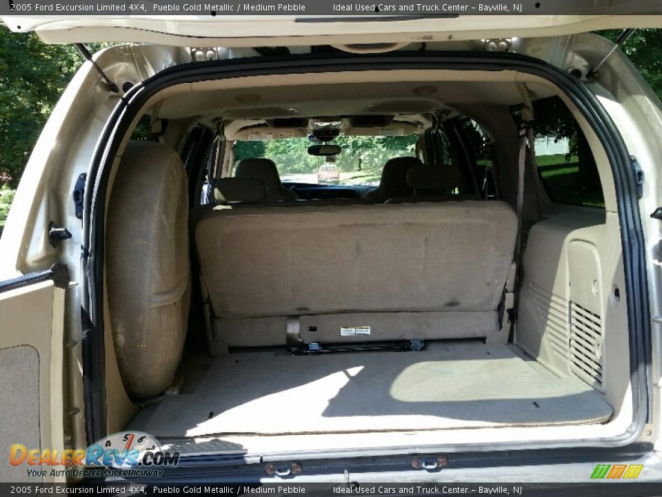 2005 Ford Excursion Limited 4X4 Pueblo Gold Metallic / Medium Pebble Photo #9