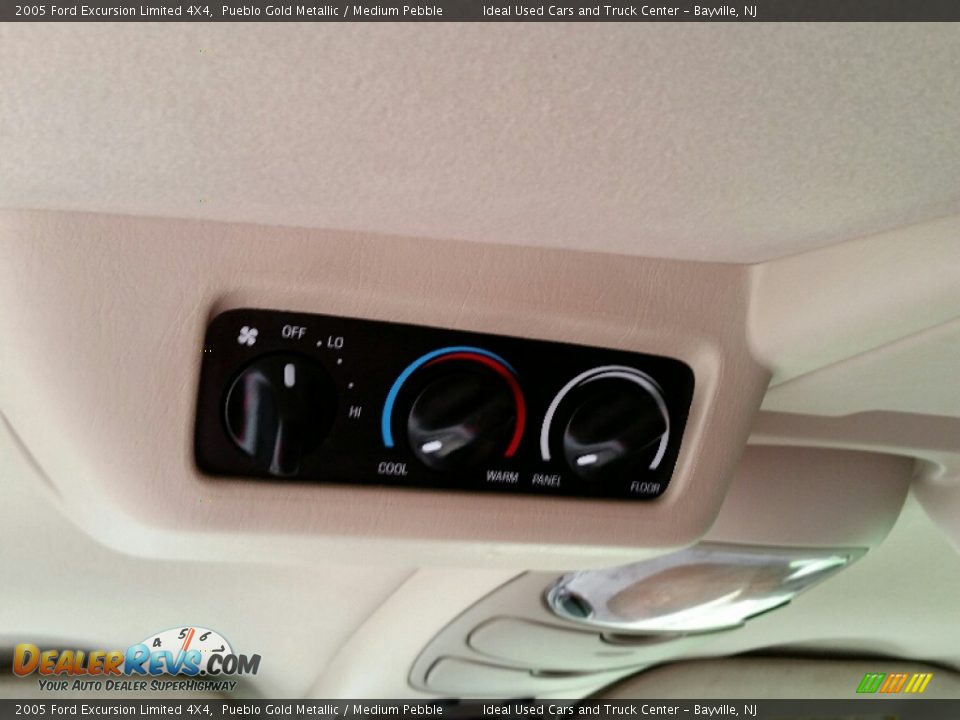 2005 Ford Excursion Limited 4X4 Pueblo Gold Metallic / Medium Pebble Photo #11