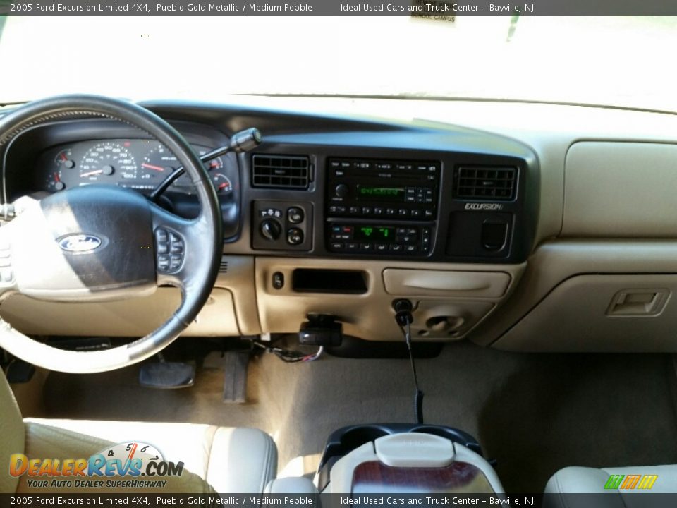 2005 Ford Excursion Limited 4X4 Pueblo Gold Metallic / Medium Pebble Photo #13