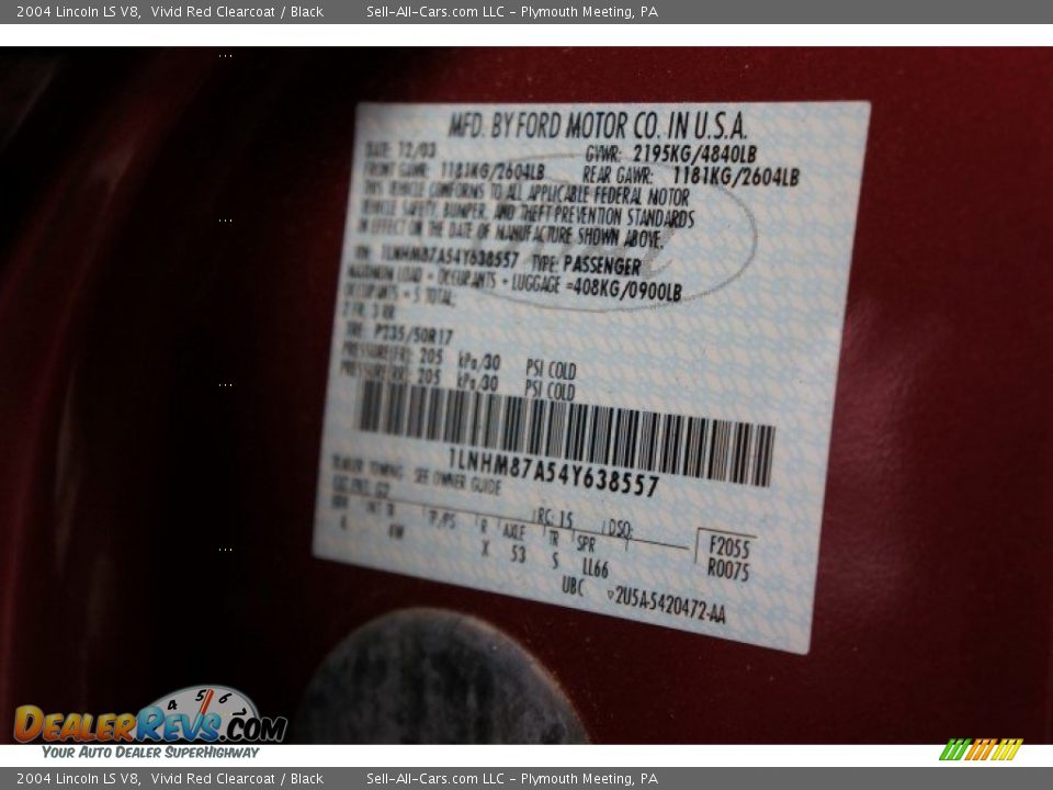 2004 Lincoln LS V8 Vivid Red Clearcoat / Black Photo #15