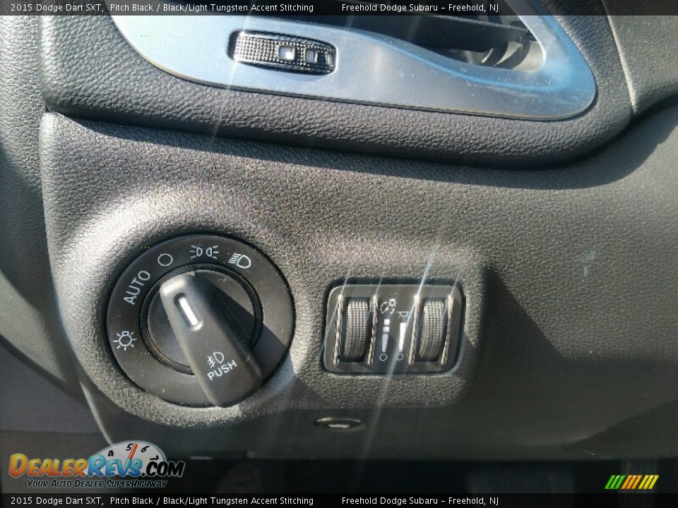 2015 Dodge Dart SXT Pitch Black / Black/Light Tungsten Accent Stitching Photo #19