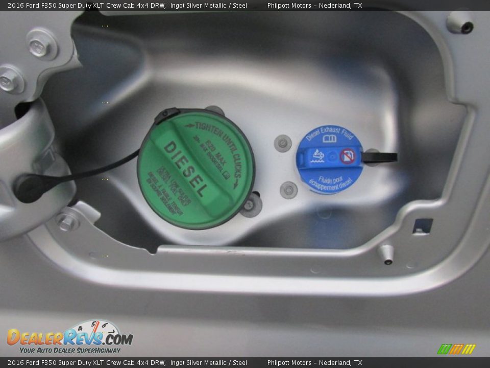 2016 Ford F350 Super Duty XLT Crew Cab 4x4 DRW Ingot Silver Metallic / Steel Photo #17