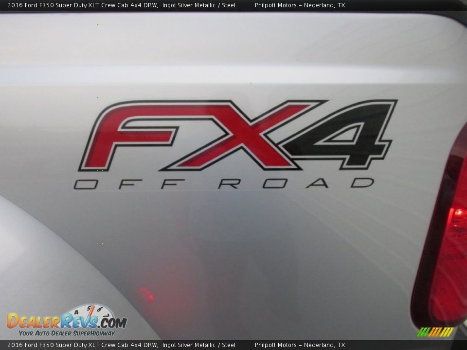 2016 Ford F350 Super Duty XLT Crew Cab 4x4 DRW Logo Photo #18