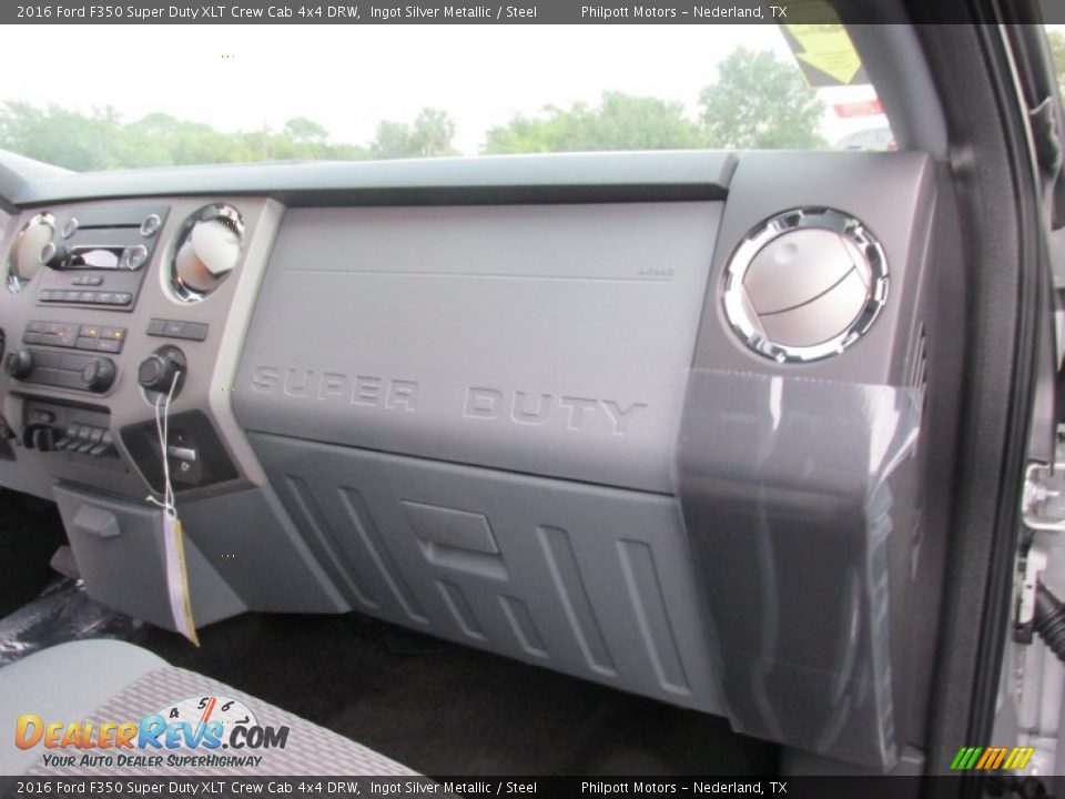 2016 Ford F350 Super Duty XLT Crew Cab 4x4 DRW Ingot Silver Metallic / Steel Photo #19