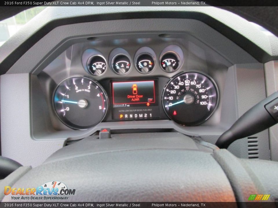 2016 Ford F350 Super Duty XLT Crew Cab 4x4 DRW Gauges Photo #35