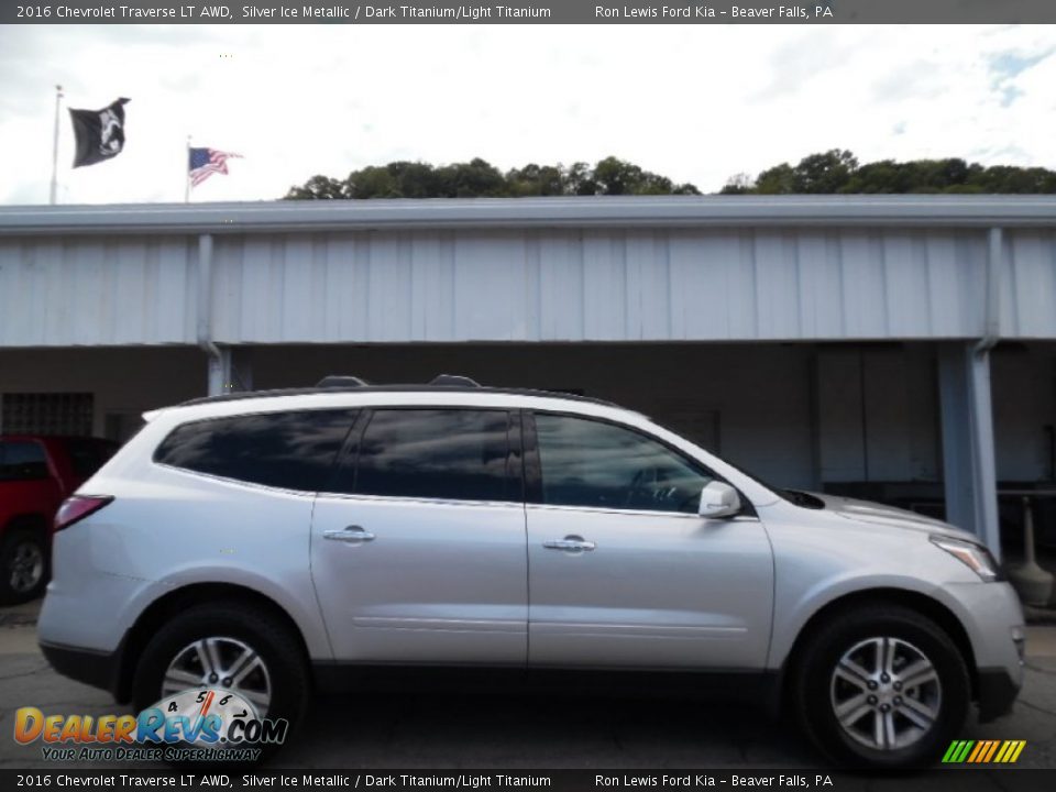 2016 Chevrolet Traverse LT AWD Silver Ice Metallic / Dark Titanium/Light Titanium Photo #1