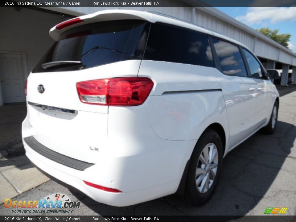 2016 Kia Sedona LX Clear White / Camel Photo #3