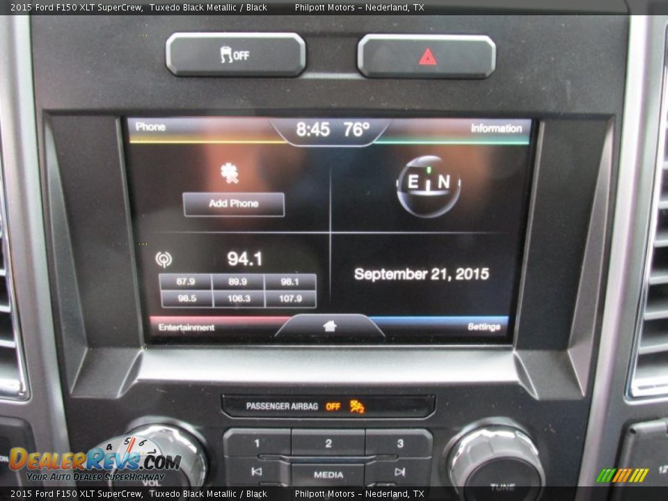 2015 Ford F150 XLT SuperCrew Tuxedo Black Metallic / Black Photo #27