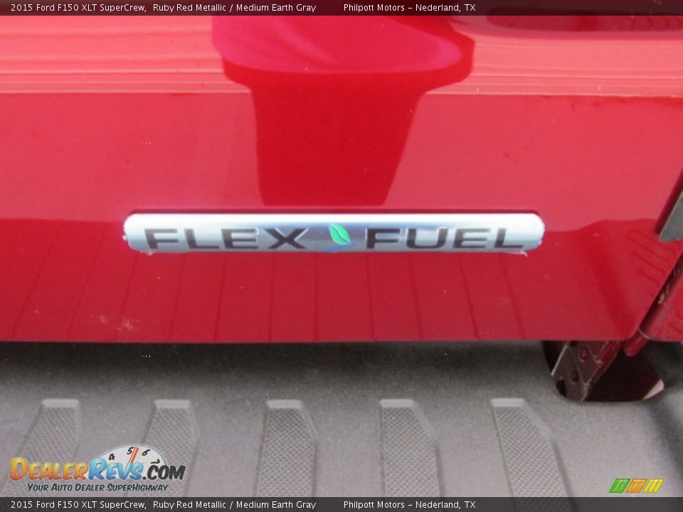 2015 Ford F150 XLT SuperCrew Ruby Red Metallic / Medium Earth Gray Photo #16