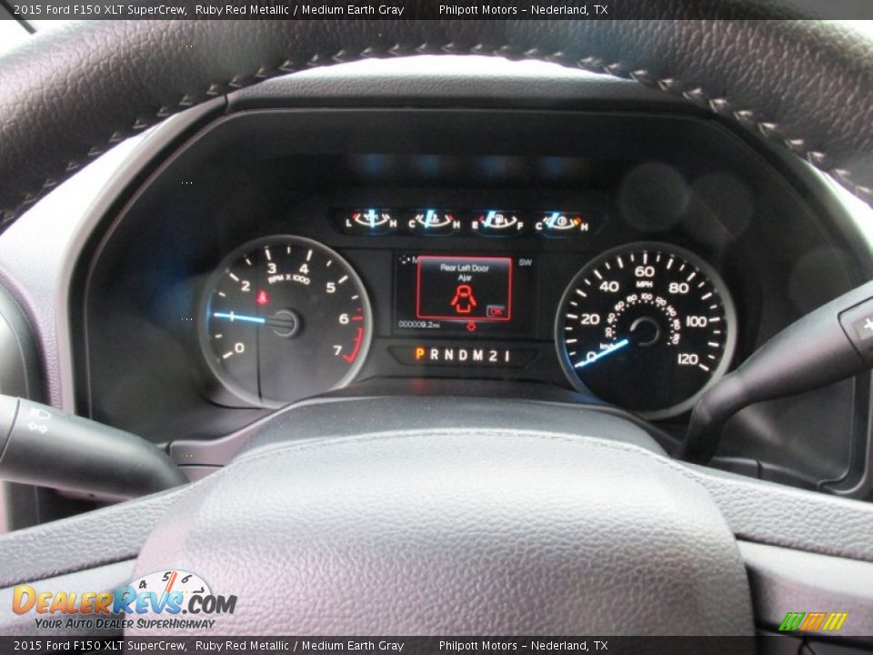 2015 Ford F150 XLT SuperCrew Ruby Red Metallic / Medium Earth Gray Photo #32