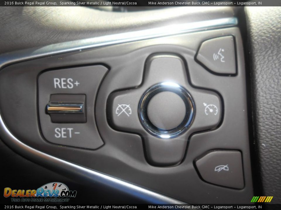 Controls of 2016 Buick Regal Regal Group Photo #20