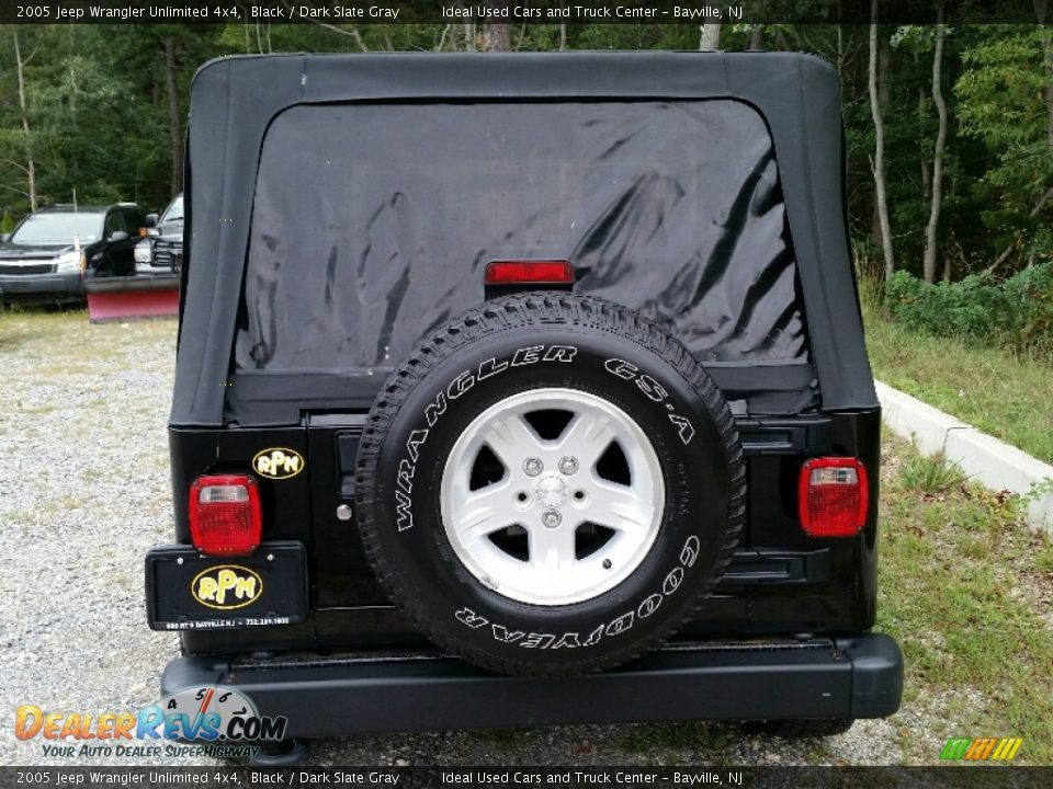 2005 Jeep Wrangler Unlimited 4x4 Black / Dark Slate Gray Photo #5