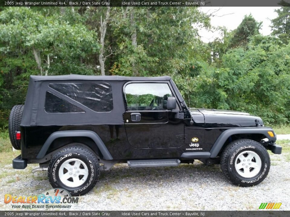 2005 Jeep Wrangler Unlimited 4x4 Black / Dark Slate Gray Photo #7