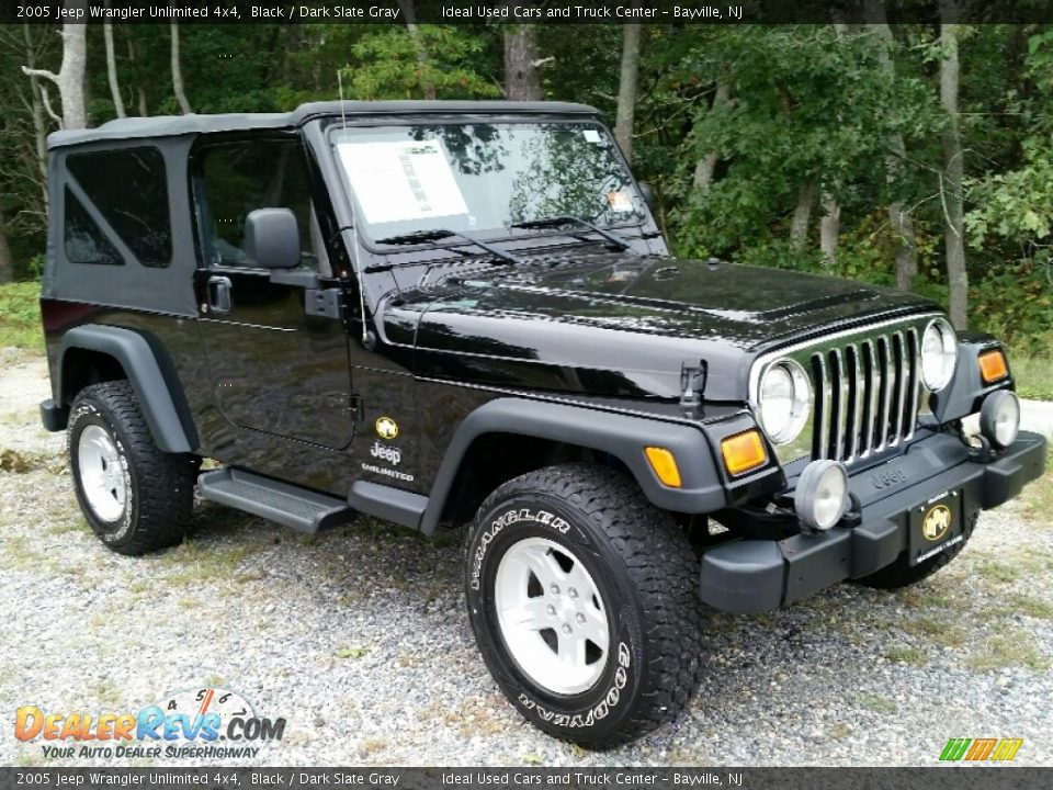 2005 Jeep Wrangler Unlimited 4x4 Black / Dark Slate Gray Photo #8