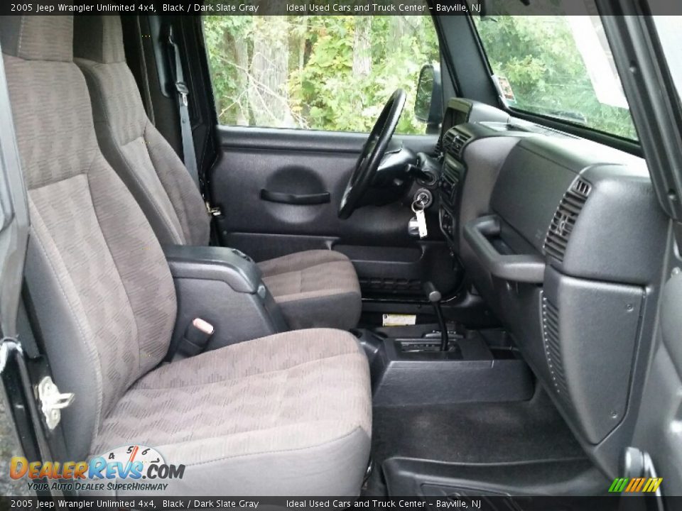 2005 Jeep Wrangler Unlimited 4x4 Black / Dark Slate Gray Photo #10