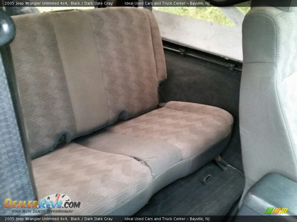 2005 Jeep Wrangler Unlimited 4x4 Black / Dark Slate Gray Photo #11