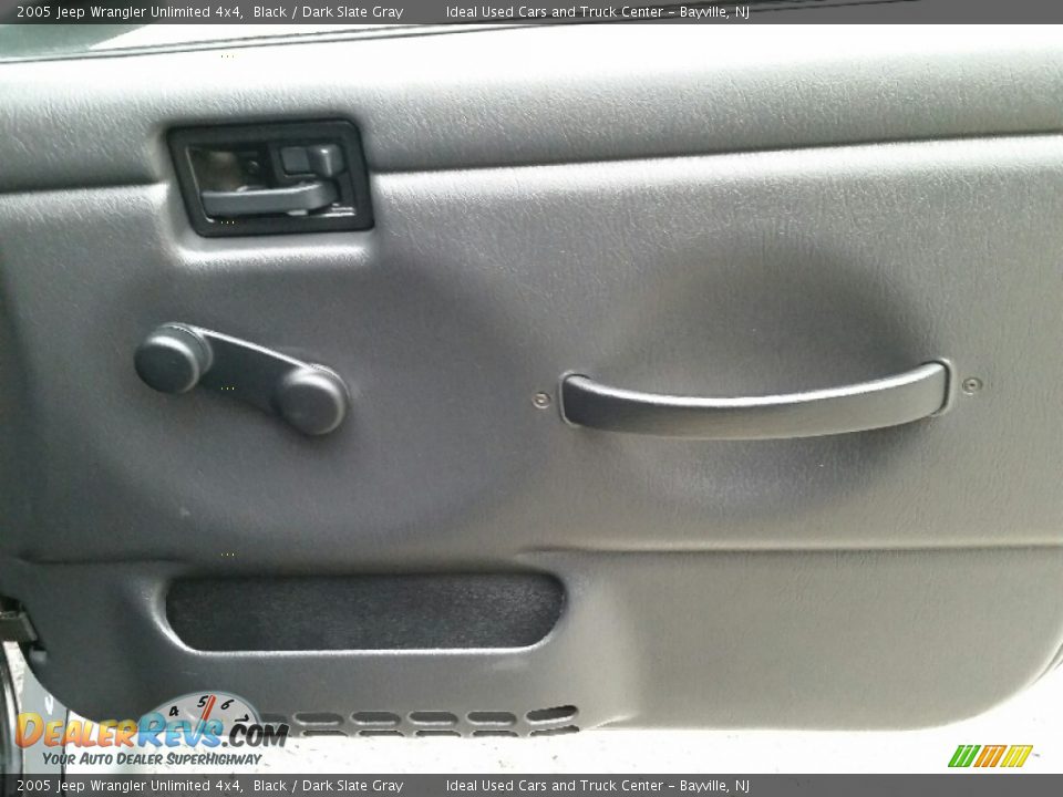 2005 Jeep Wrangler Unlimited 4x4 Black / Dark Slate Gray Photo #12