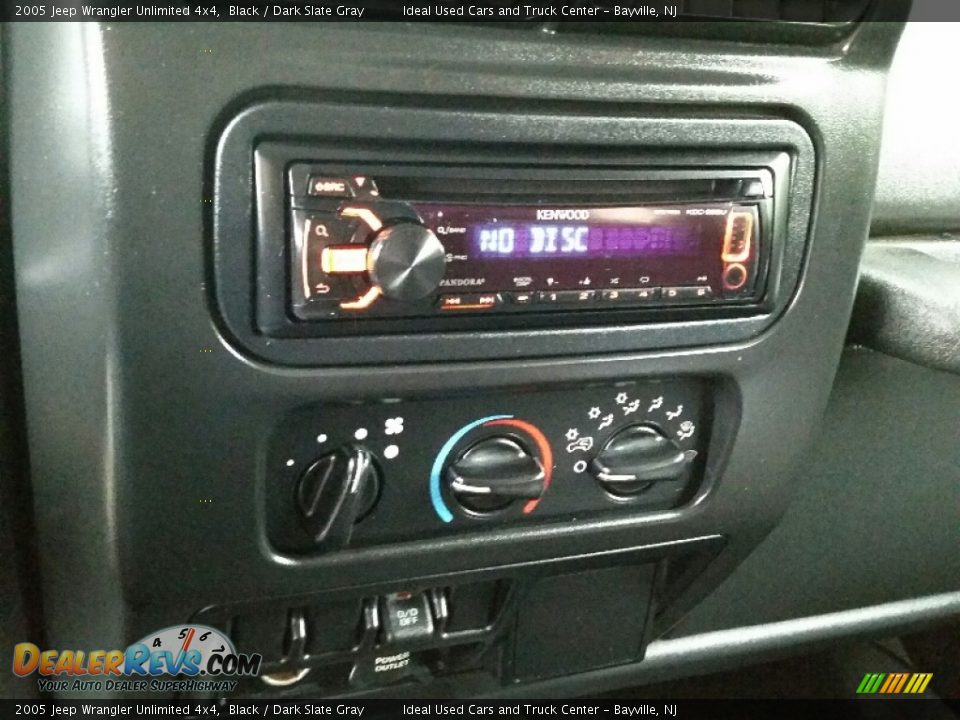 2005 Jeep Wrangler Unlimited 4x4 Black / Dark Slate Gray Photo #16