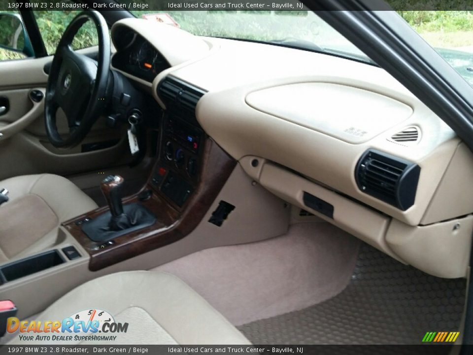 1997 BMW Z3 2.8 Roadster Dark Green / Beige Photo #10