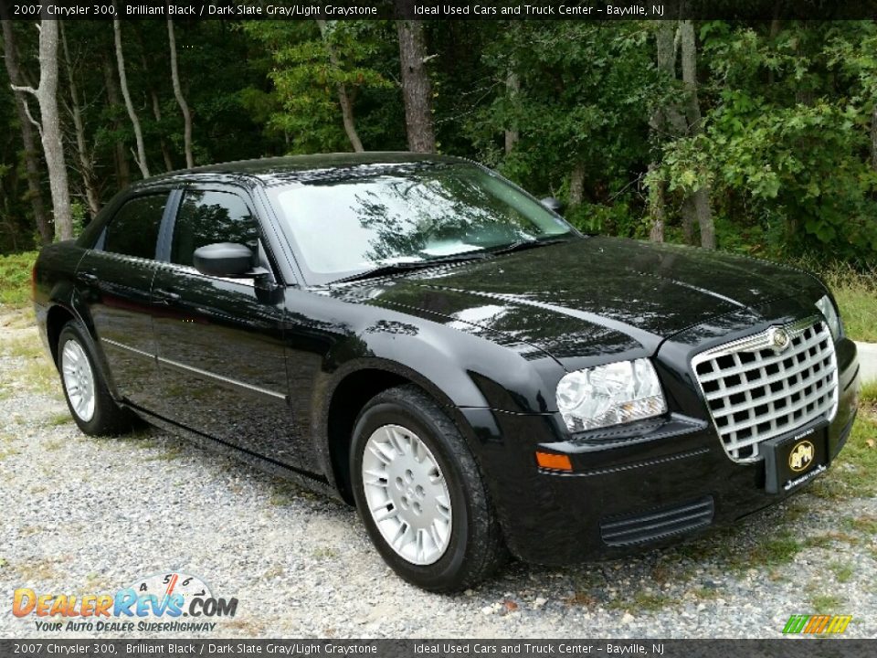 2007 Chrysler 300 Brilliant Black / Dark Slate Gray/Light Graystone Photo #8