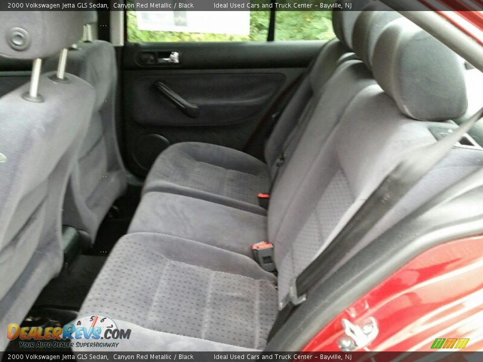 2000 Volkswagen Jetta GLS Sedan Canyon Red Metallic / Black Photo #24