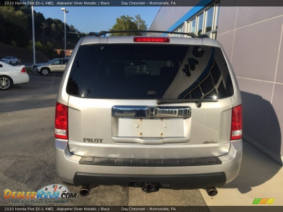 2010 Honda Pilot EX-L 4WD Alabaster Silver Metallic / Black Photo #4