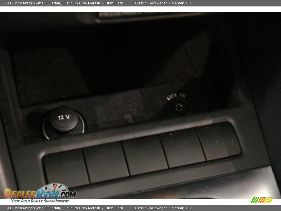 2011 Volkswagen Jetta SE Sedan Platinum Gray Metallic / Titan Black Photo #12