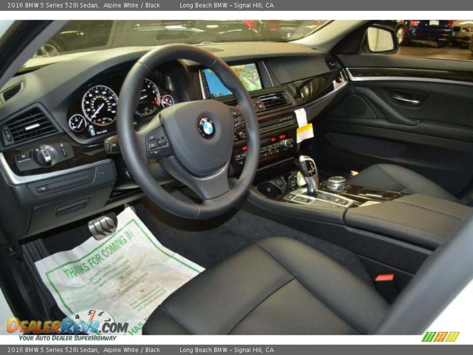 Black Interior - 2016 BMW 5 Series 528i Sedan Photo #5