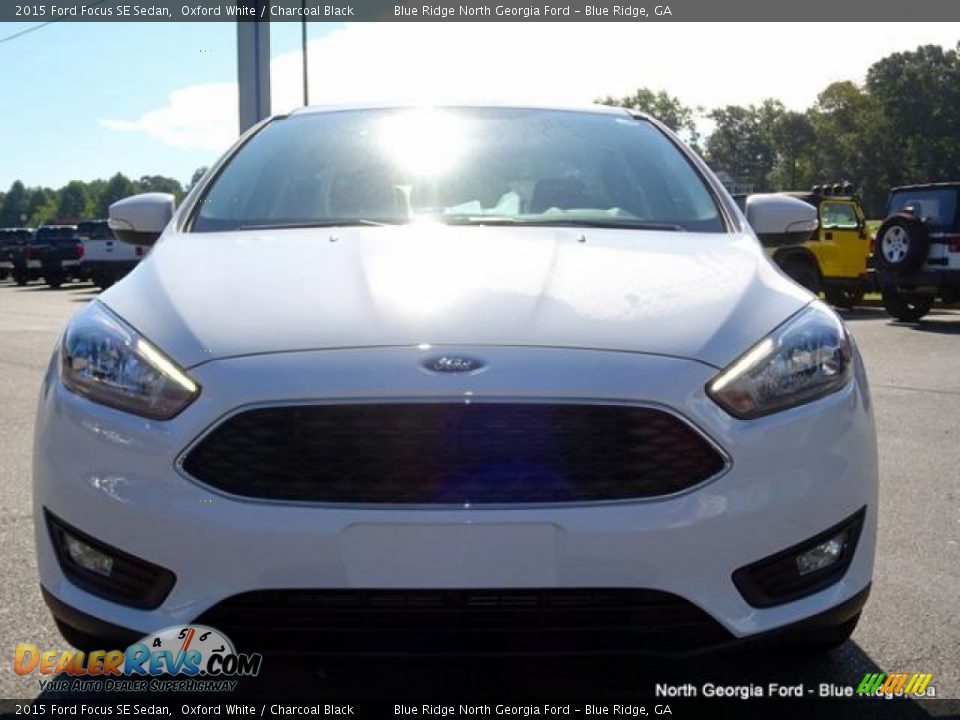 2015 Ford Focus SE Sedan Oxford White / Charcoal Black Photo #8