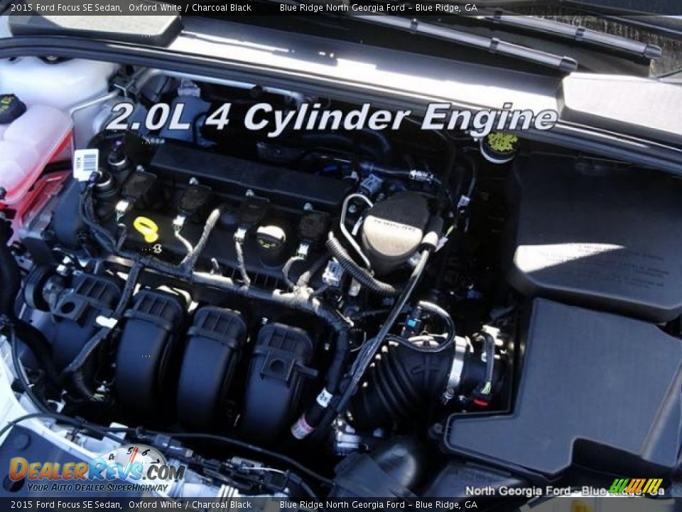2015 Ford Focus SE Sedan Oxford White / Charcoal Black Photo #10